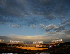 开云APP-双城记，当终场哨响与压哨三分同时划破夜空