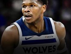 开云体育-F1新赛季揭幕战之夜，爱德华兹高光表现