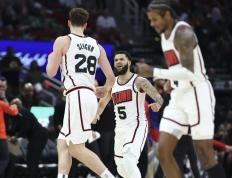 开云体育官方网站-包含火箭客场逆转掘金结束三连败的词条