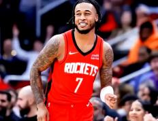 开云体育在线-猛龙客场战胜黄蜂，范弗利特砍下生涯新高的简单介绍