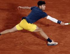 开云体育下载-关于西班牙网球队碾压法国网球队，阿尔卡拉斯高光表现的信息