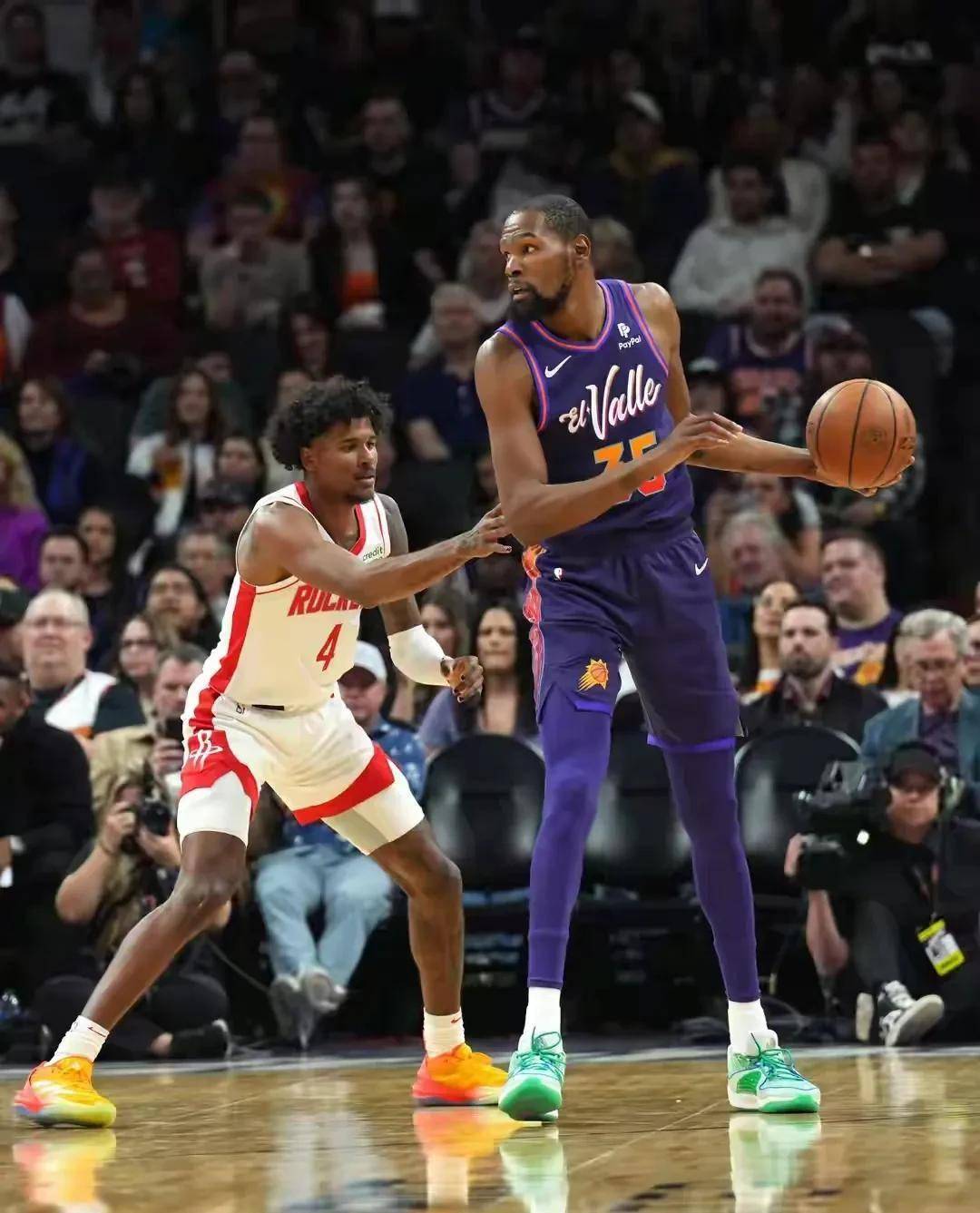 开云官网-勇士战胜湖人,杜兰特出色表现