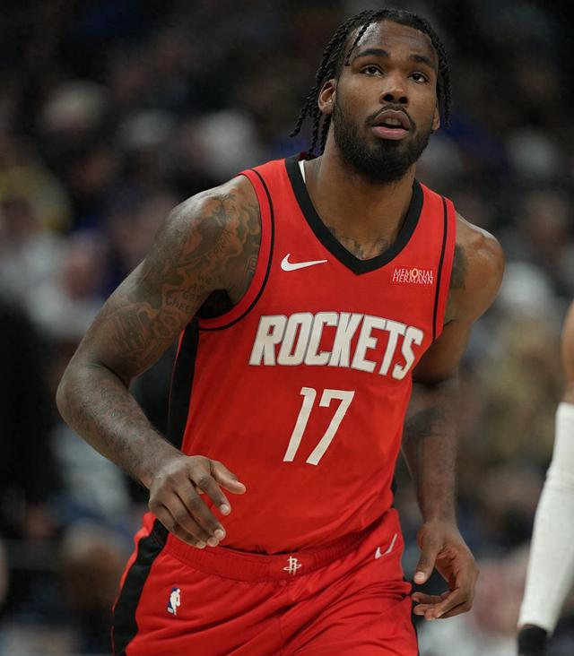 开云体育官网-雄鹿大胜马刺，力压西部前三