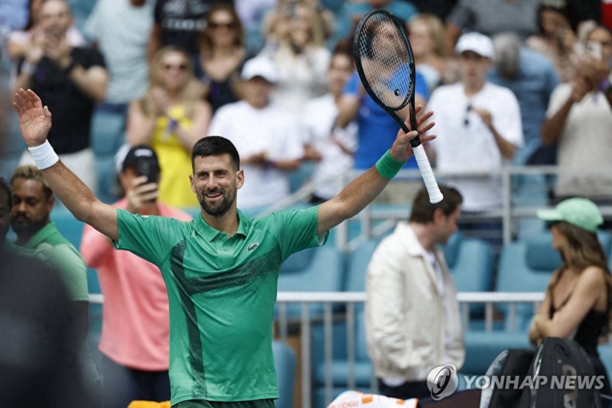 开云体育登录-关于西班牙网球队完胜英国网球队，费德勒绝境逆转的信息