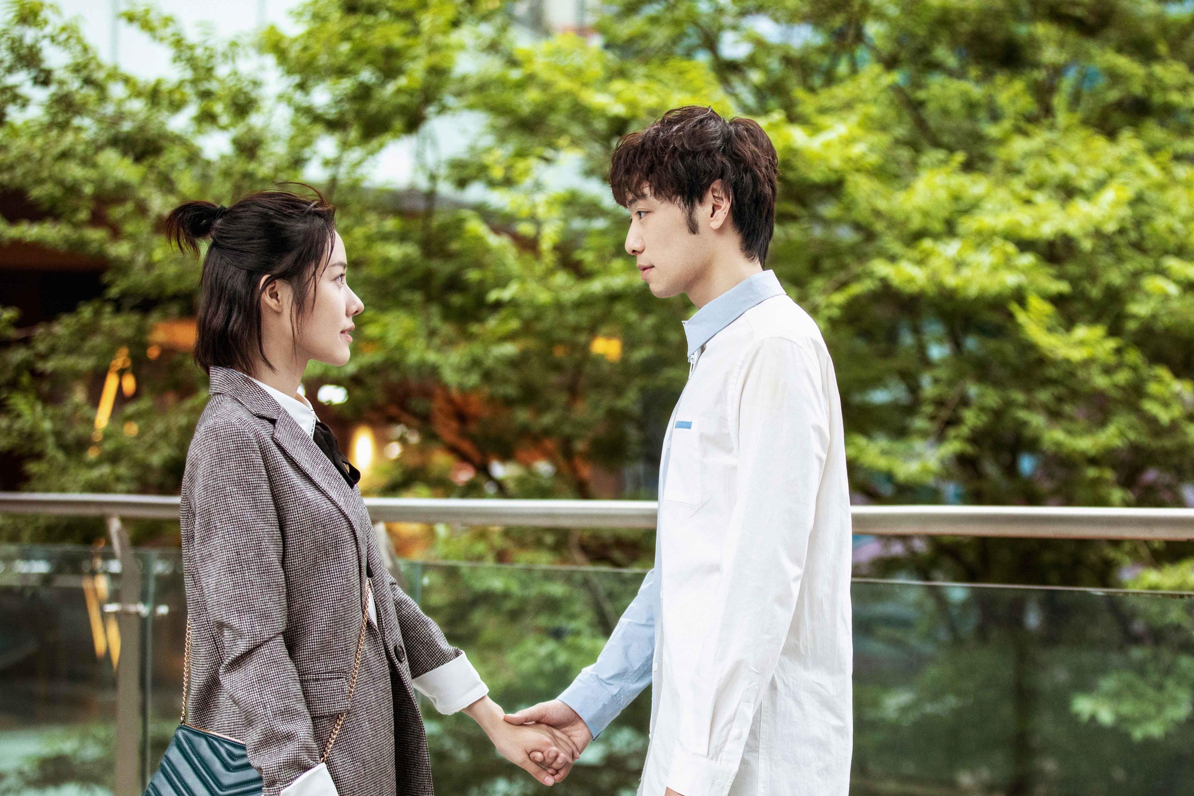 开云官网-狭路相逢勇者胜，广厦血战突围，詹姆斯生涯之夜铸就时光切片