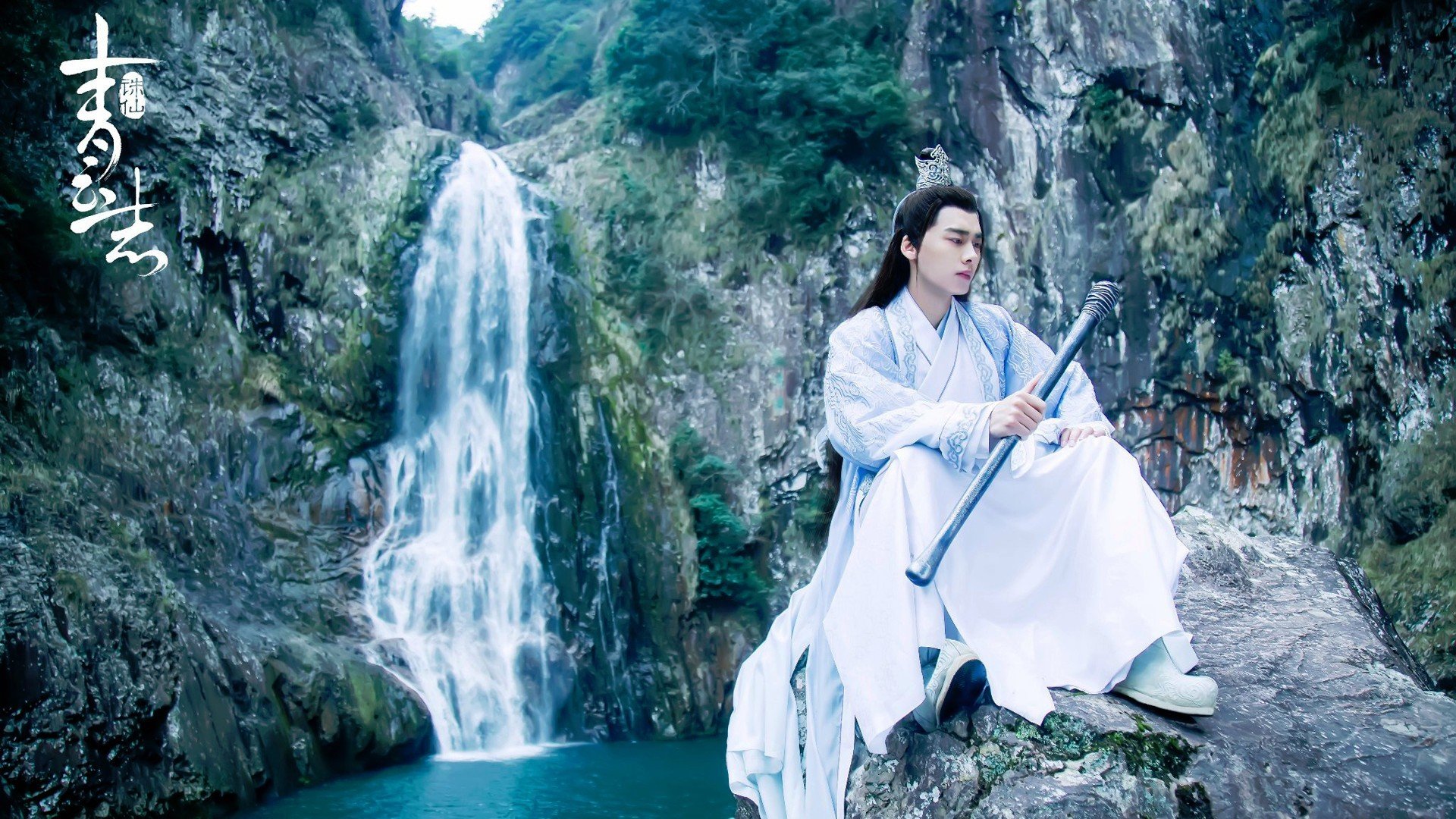 开云官网-引擎轰鸣与篮筐震颤，新赛季序章的双生涅槃