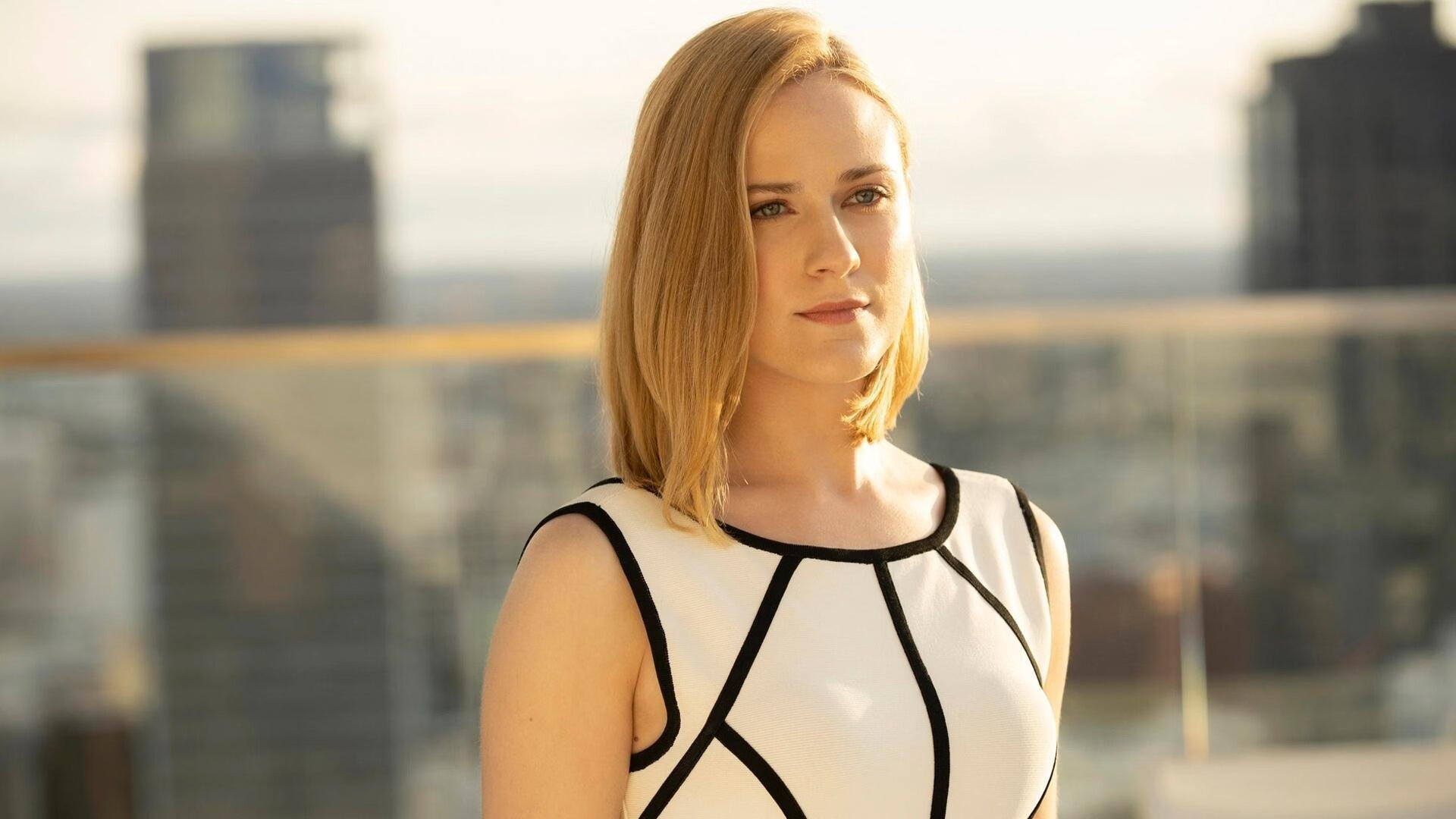 开云体育中国-西甲国家德比之夜,一个叫乔治的平凡英雄如何撕碎百年恩怨