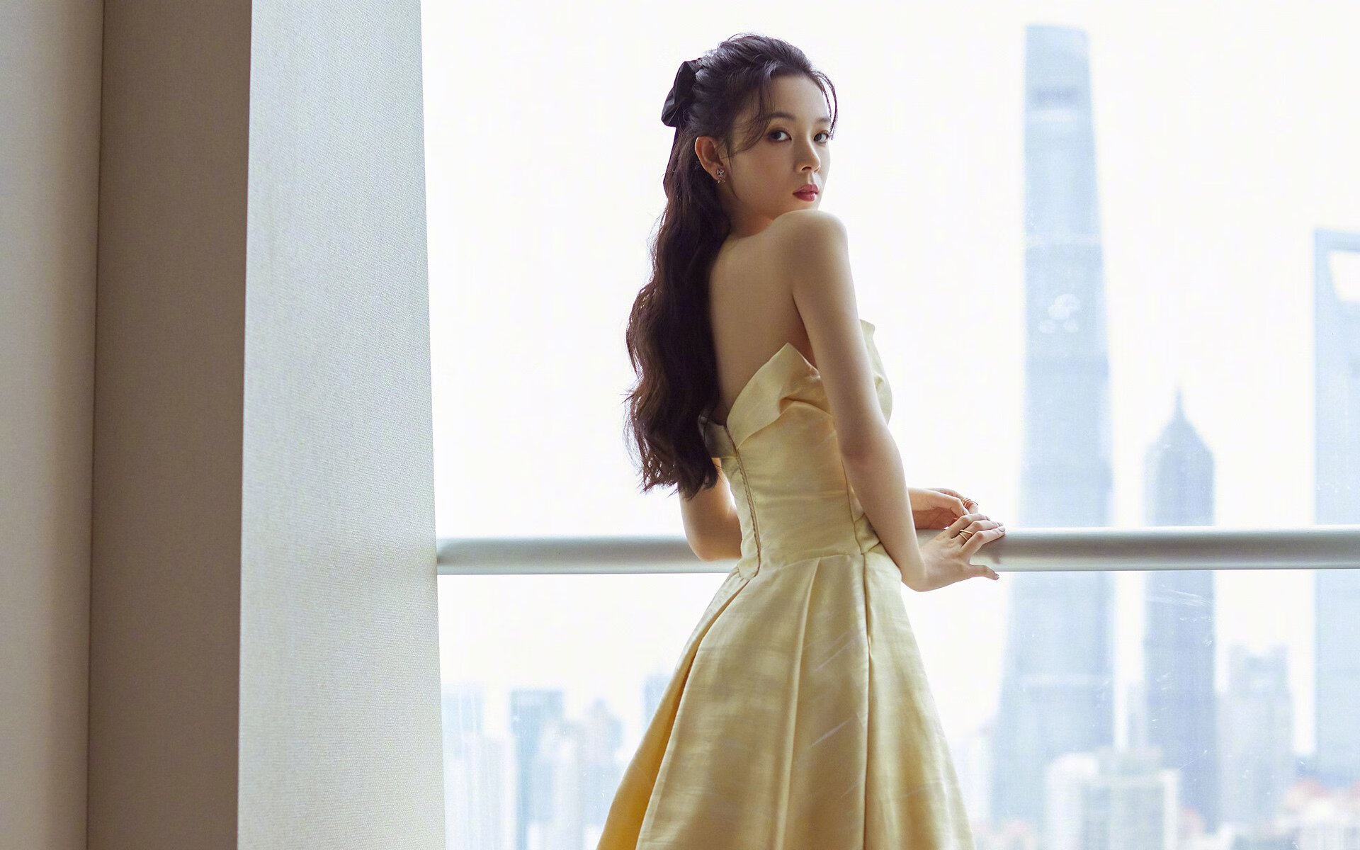 开云体育在线-莱奥爆发点燃塞维利亚晋级之路，尼日利亚足球迎来荣耀时刻