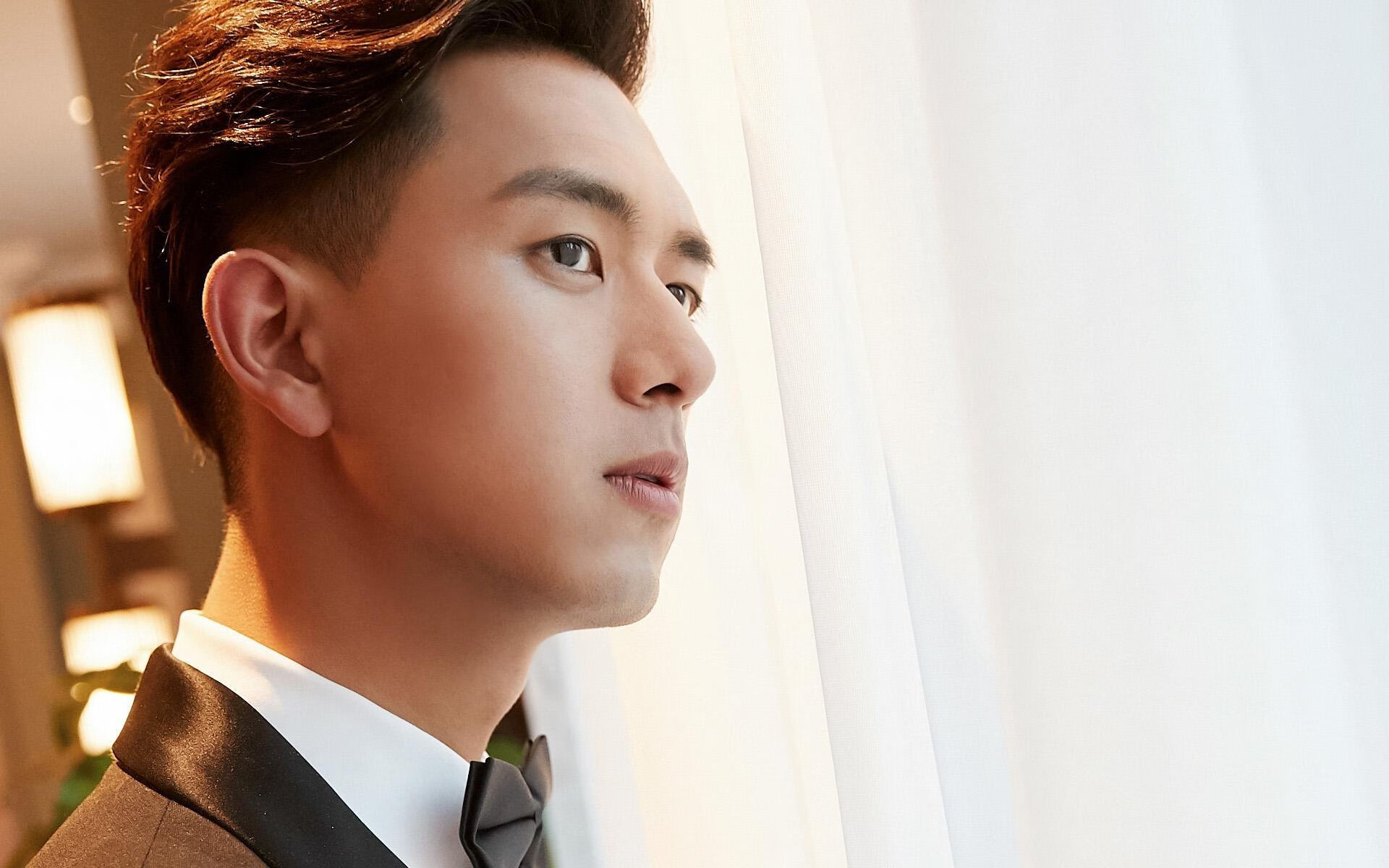 开云体育app-城市之舞，当引擎咆哮遇见绿茵风暴